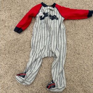 Carter’s Baby Boy Footies Zipper Baseball Grey 3-6 Months